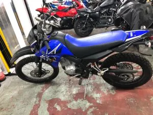 Photograph of yamaha xt 125 motorcycle purchased in Redhill, Surrey