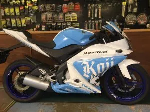 Photograph of yamaha yzf r125 motorcycle purchased in Worthing, Sussex